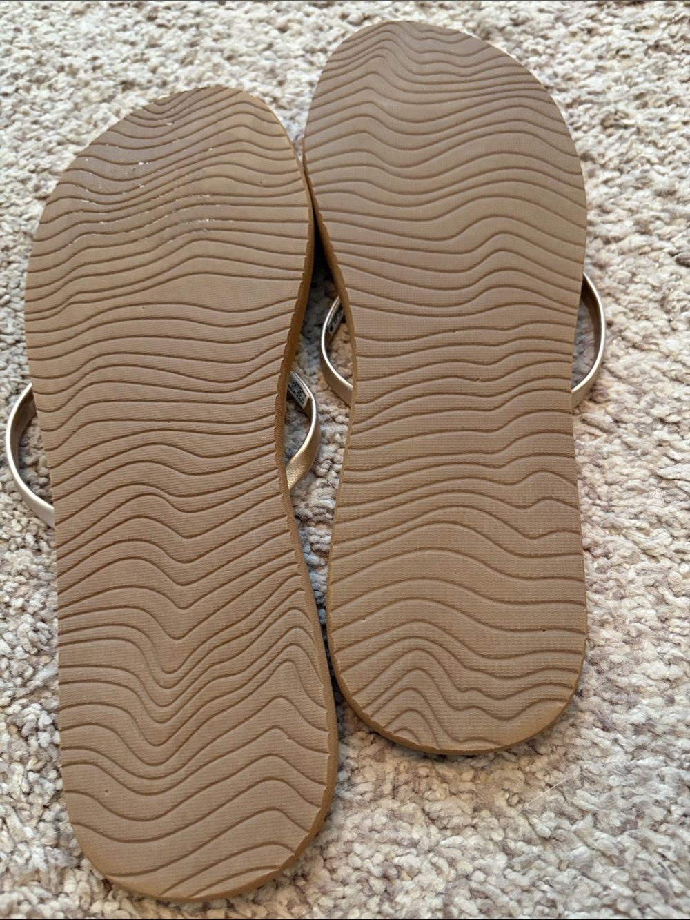Reef Brown Sandals with Metallic Gold Straps - Picture 3 of 3